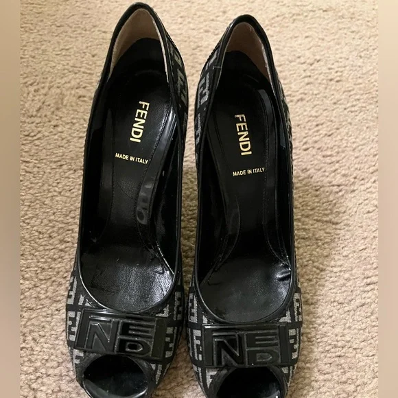 FENDI Heels - Picture 1 of 5